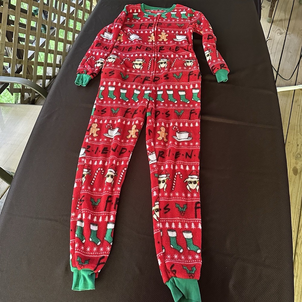 Friends Zip Up Pocket Christmas Pajamas Fleece Bottom Flap No Tag Medium Maybe